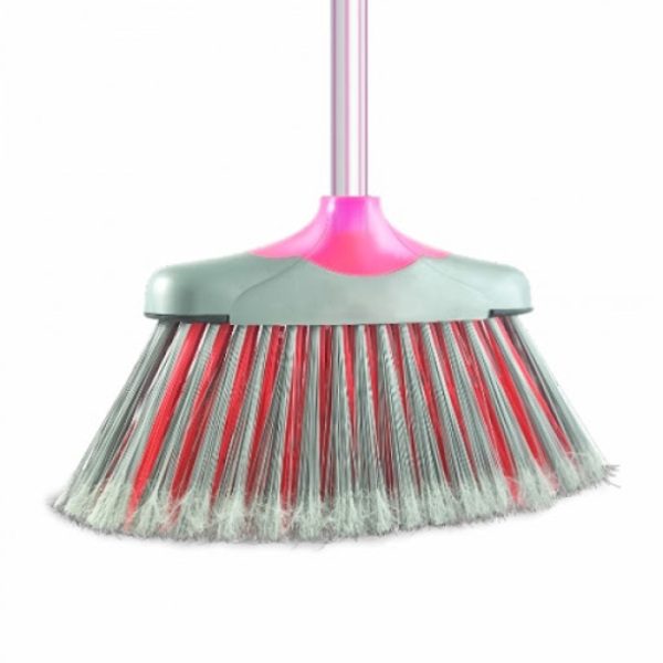 VASSOURA NYLON PLUMA FLORADA C/CABO